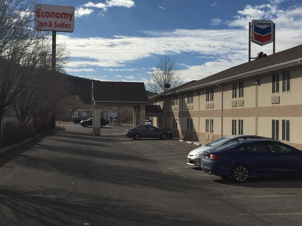 Economy Inn & Suites Nephi Exteriér fotografie